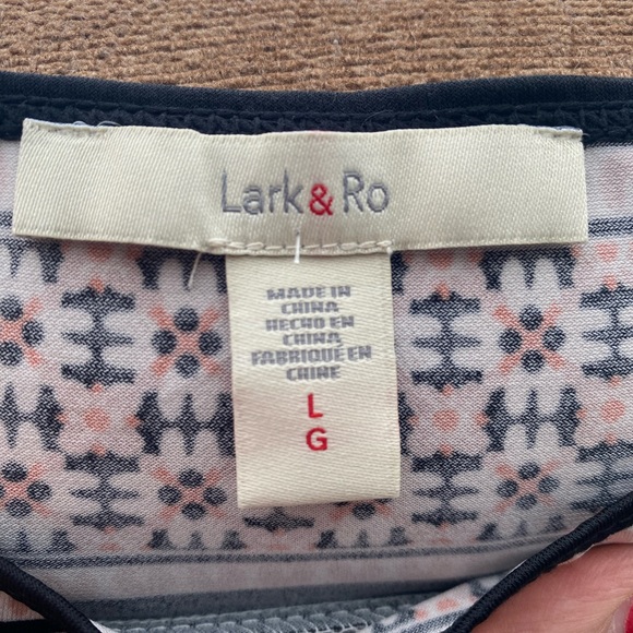 Lark & Ro midi dress off the shoulder design - Picture 7 of 8